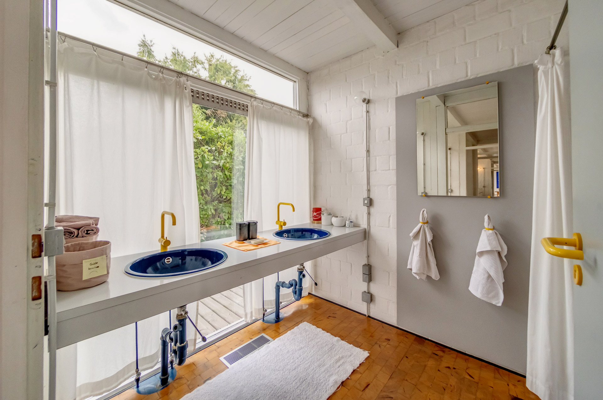 Badezimmer EG